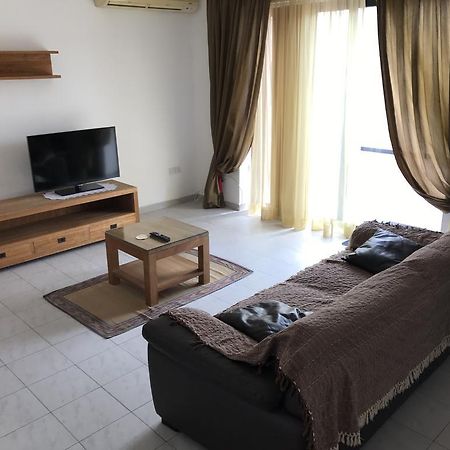 Swieqi Semi Detached Maisonette San Ġiljan Exterior foto