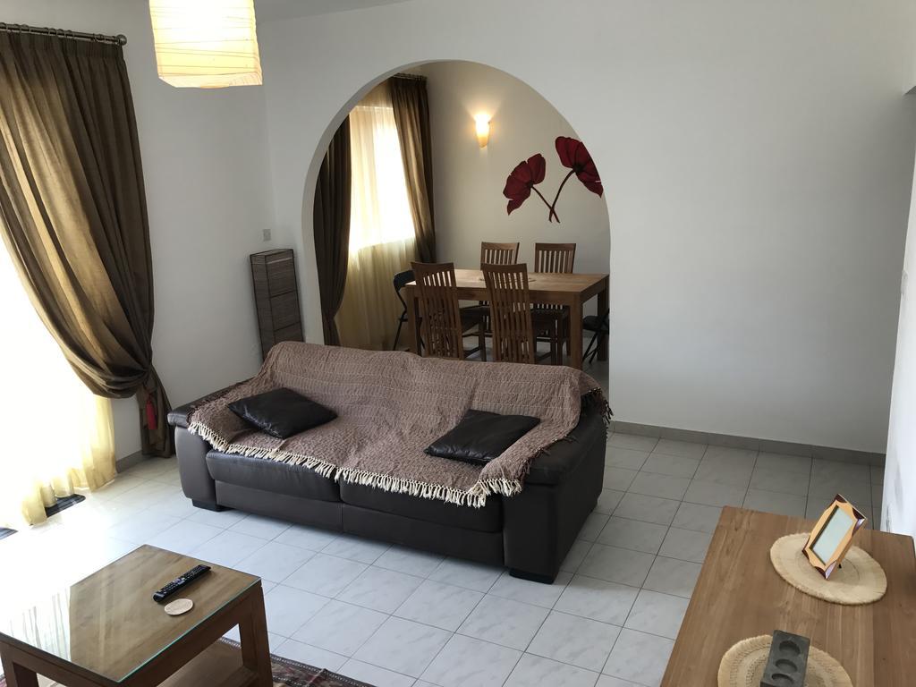 Swieqi Semi Detached Maisonette San Ġiljan Exterior foto