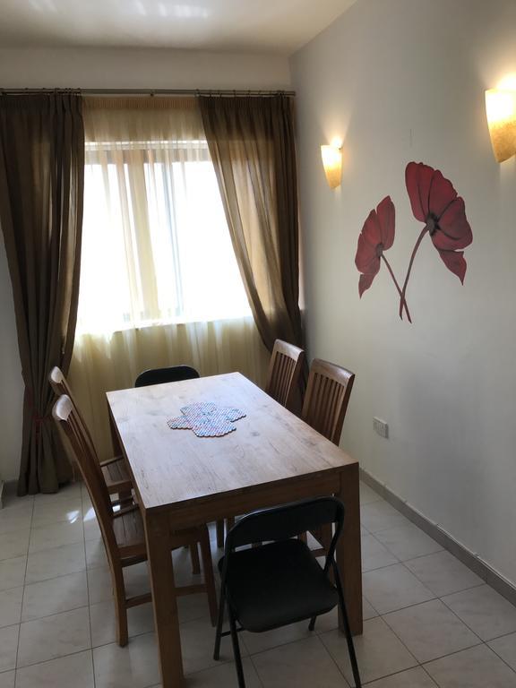 Swieqi Semi Detached Maisonette San Ġiljan Exterior foto