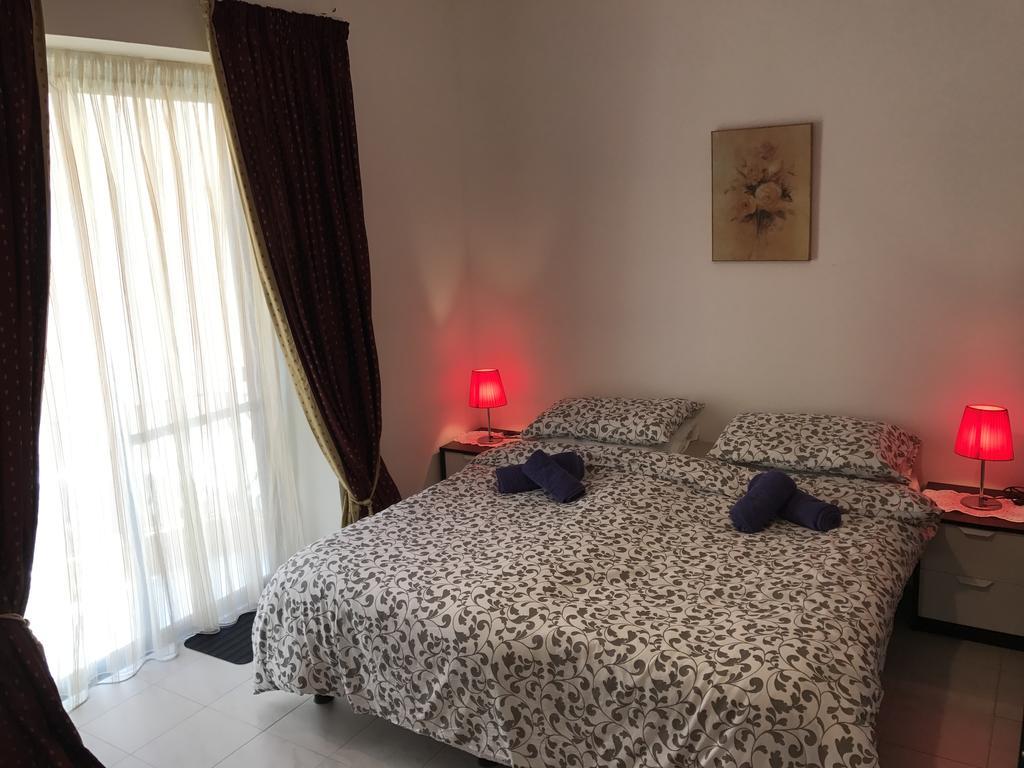 Swieqi Semi Detached Maisonette San Ġiljan Exterior foto